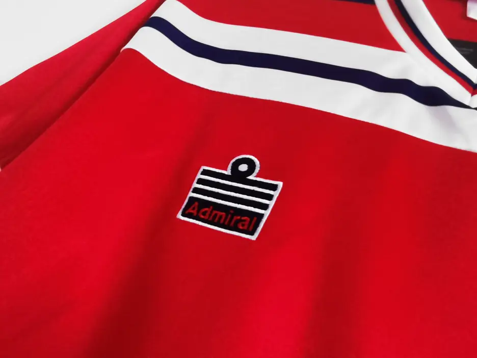 イングランド代表 アウェイ 1982  ユニフォーム レトロ 半袖Ｔシャツ