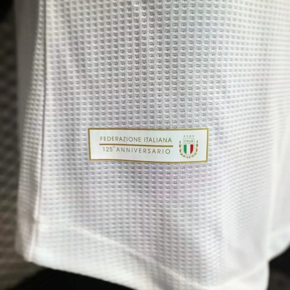 イタリア代表 2023/2024 ユニフォーム 125 周年記念エディション Tシャツ