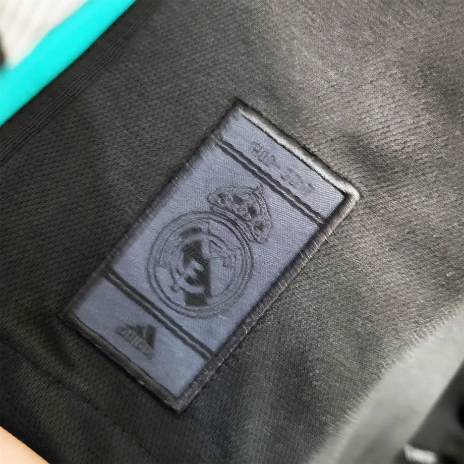 レアル·マドリード アウェイ 2017-2018  ユニフォーム 長袖 Ｔシャツ