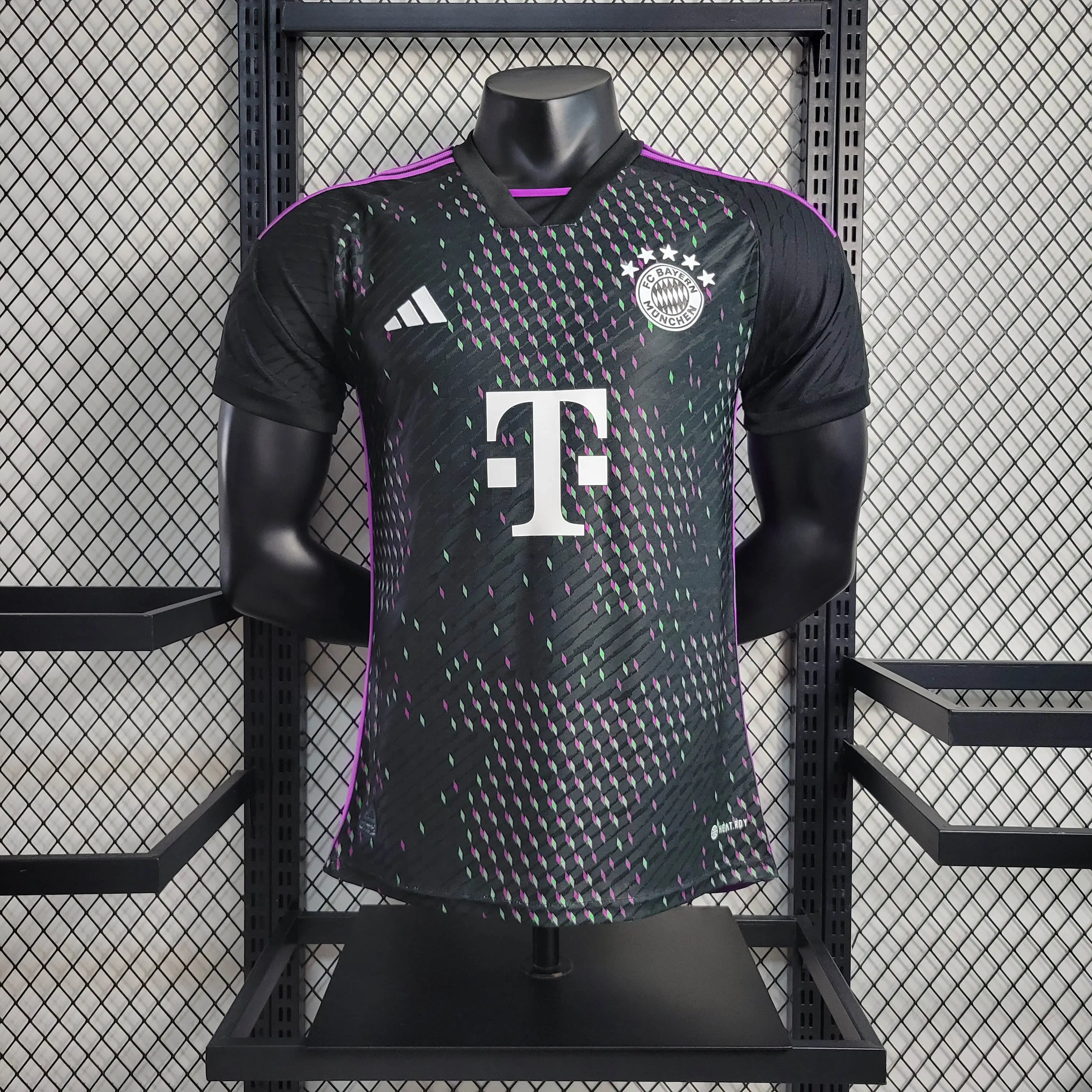 バイエルン ミュンヘン アウェイ 2023/2024 プユニフォーム 半袖 Tシャツ