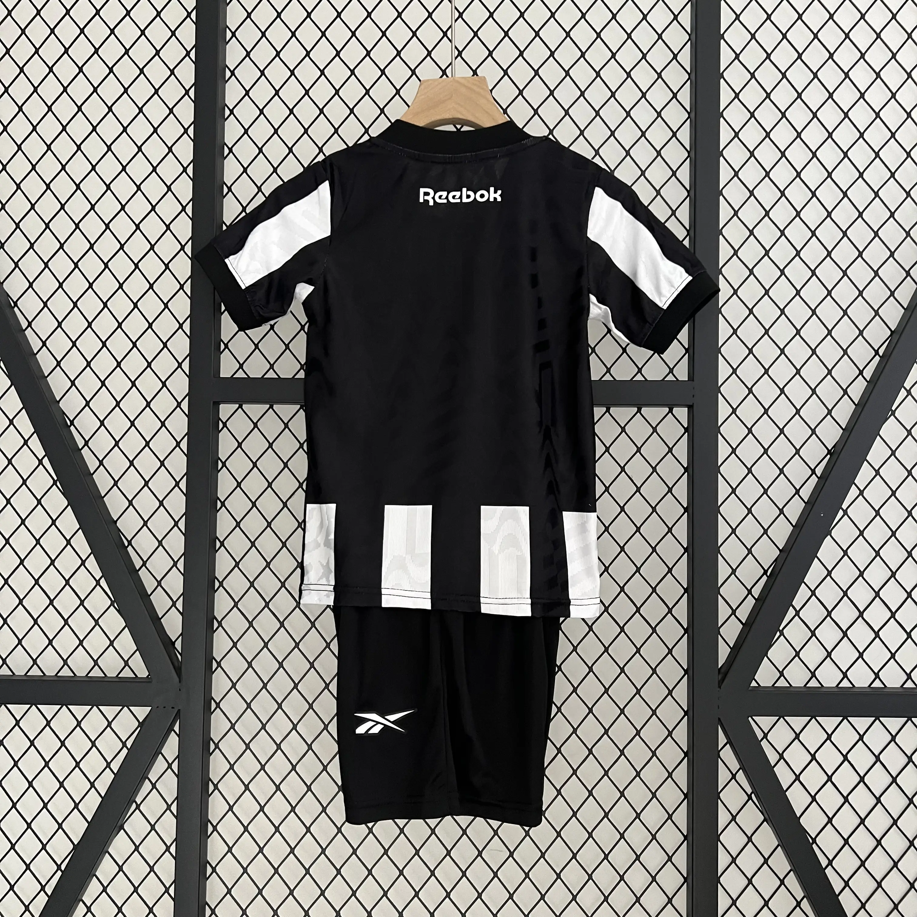 ボタフォゴ ホーム 23/24 ユニフォーム キッズ 上下セット
